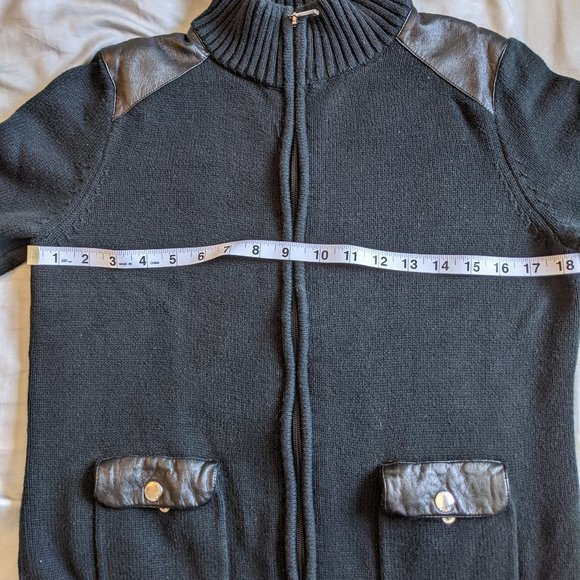 Cardigan - Picture 5 of 6